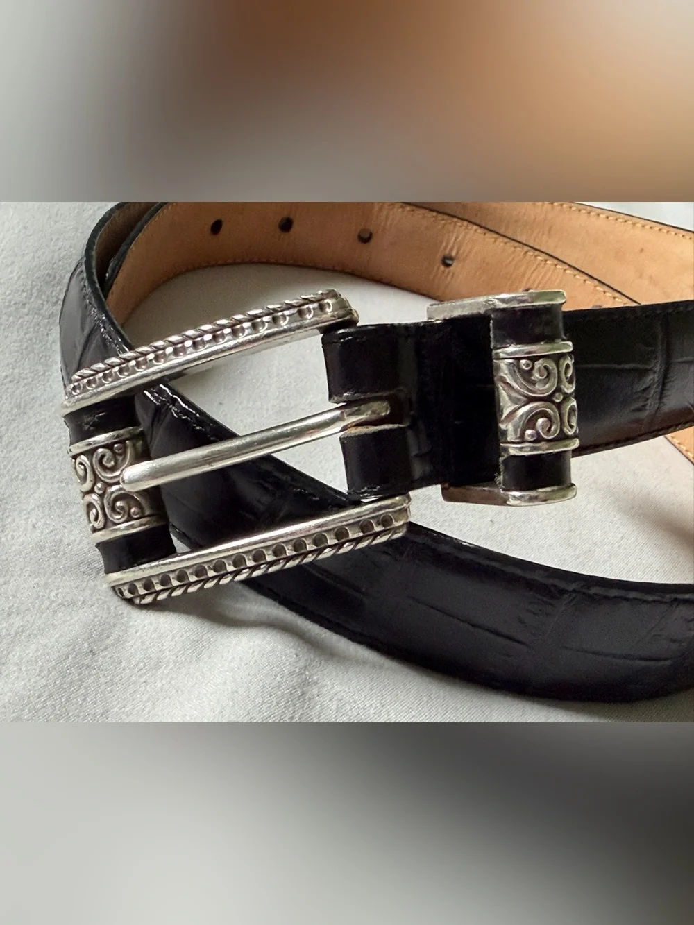 BRIGHTON Women’s M/L 32” Black Leather 90s Belt 42603 Silver Embossed Croc EUC